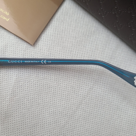 SOLD!!!Gucci Kids Unisex GG 5003/C 3Q7 125 Eyewear - Picture 8 of 9